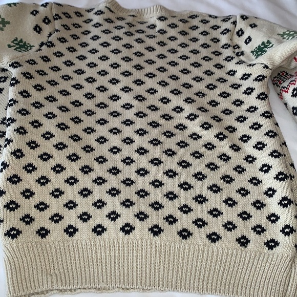 Gently Loved Knitted Sweater by Stitch & Stone - Picture 4 of 8